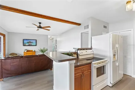620 Lake Drive Oviedo FL 32766