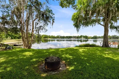 620 Lake Drive Oviedo FL 32766