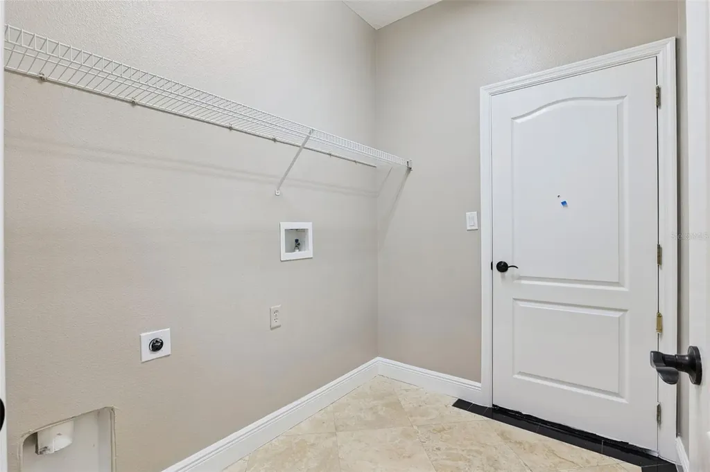 1825 Amaryllis Circle Orlando FL 32825