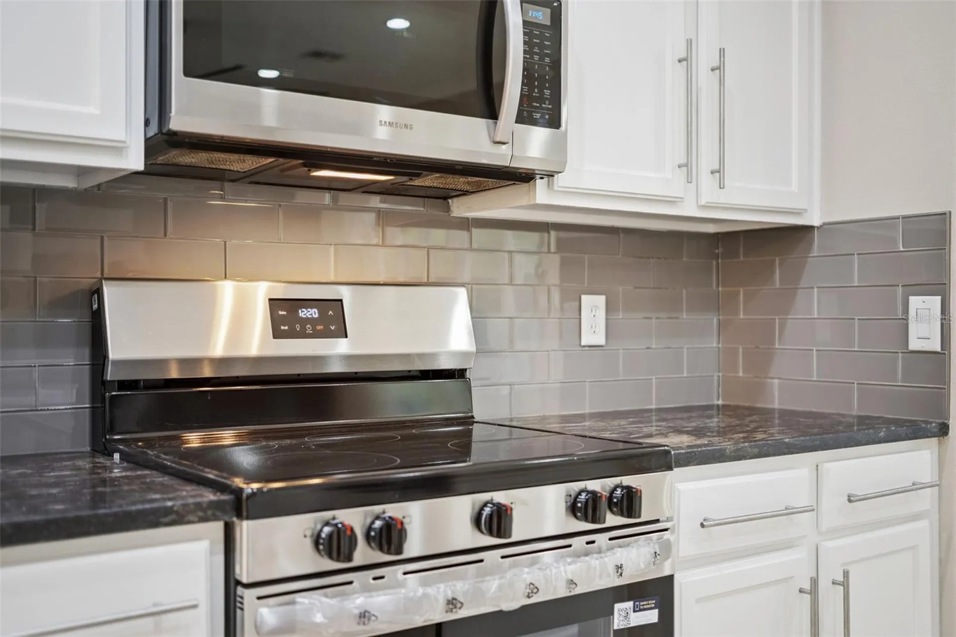1825 Amaryllis Circle Orlando FL 32825
