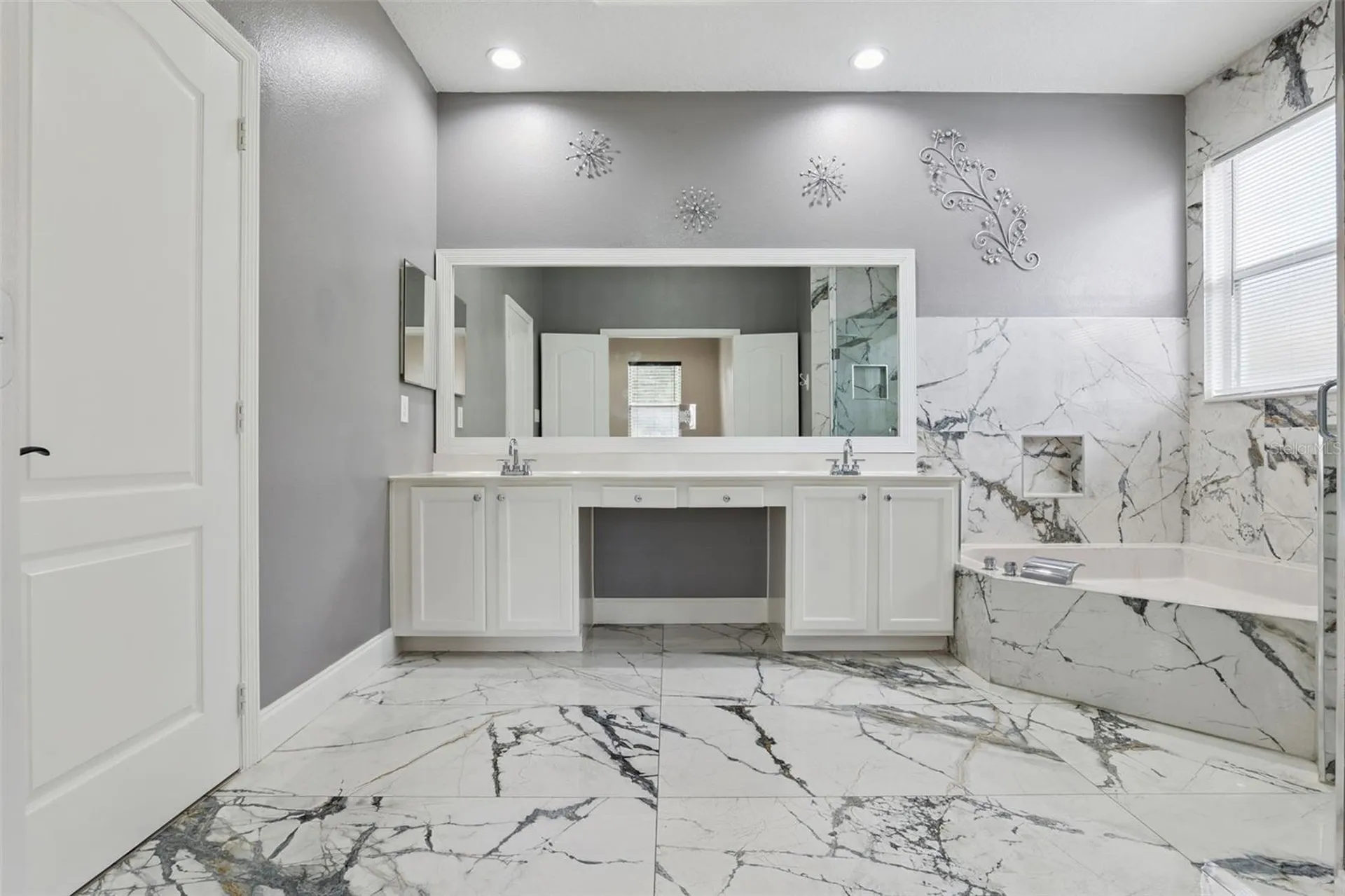 1825 Amaryllis Circle Orlando FL 32825