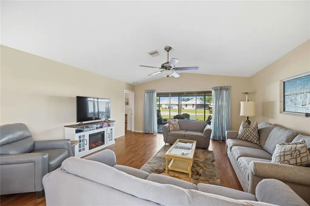 38 Pebble Rock Drive Venice FL 34293