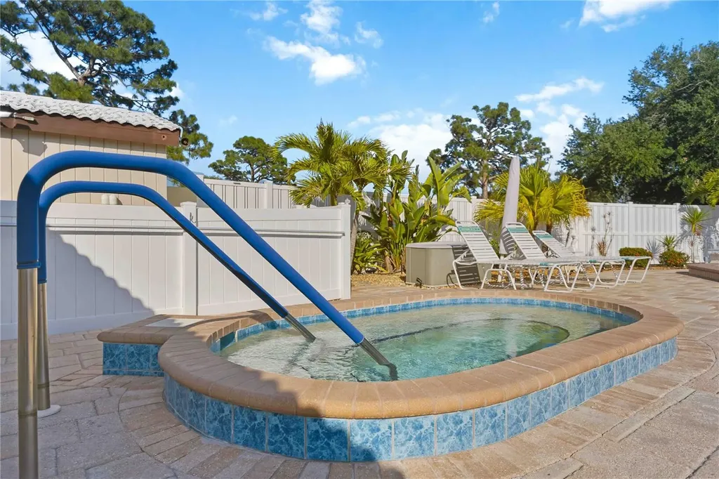 38 Pebble Rock Drive Venice FL 34293