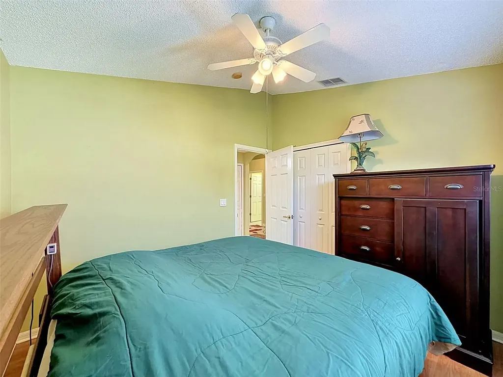 2706 Tidal Creek Drive Holiday FL 34691
