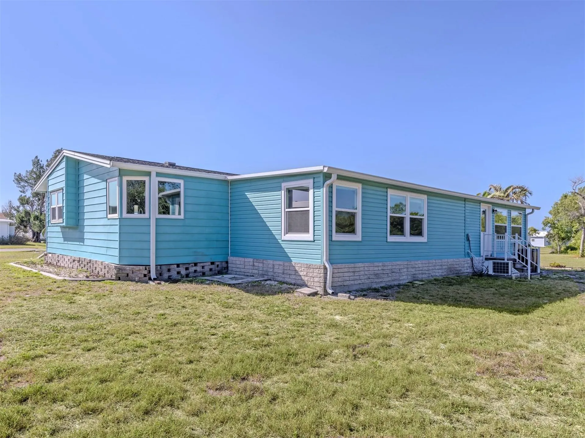 592 Portside Drive North Port FL 34287