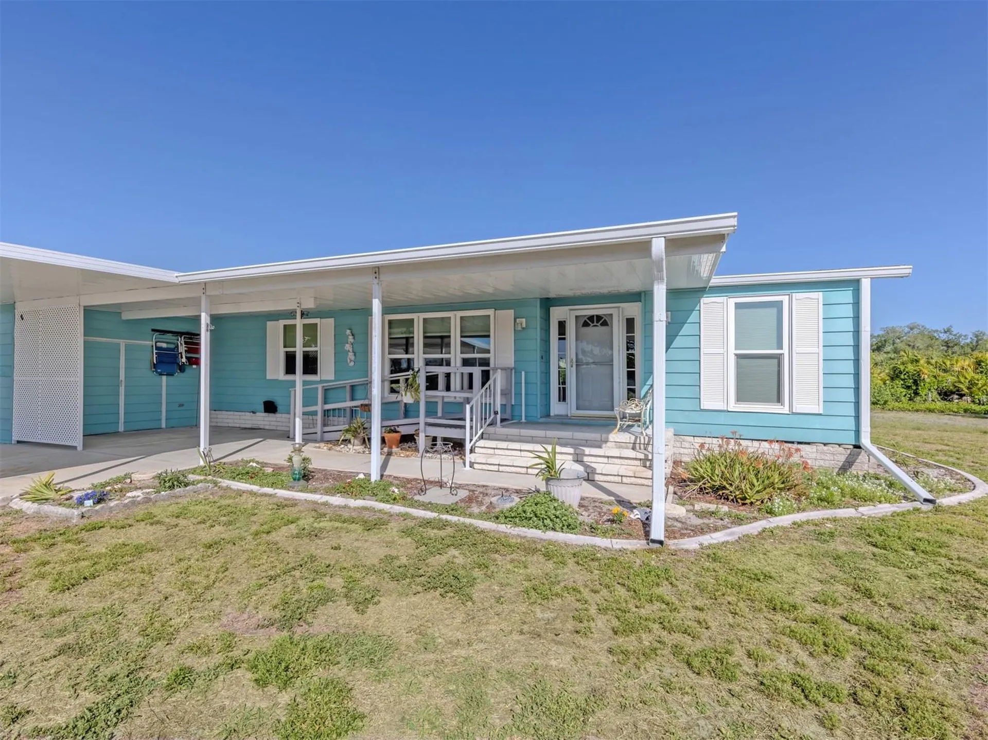 592 Portside Drive North Port FL 34287