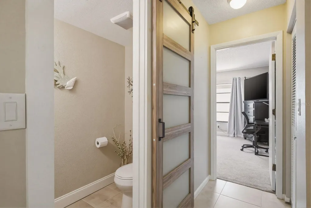 1906 Westley Street Safety Harbor FL 34695