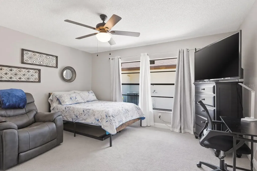 1906 Westley Street Safety Harbor FL 34695