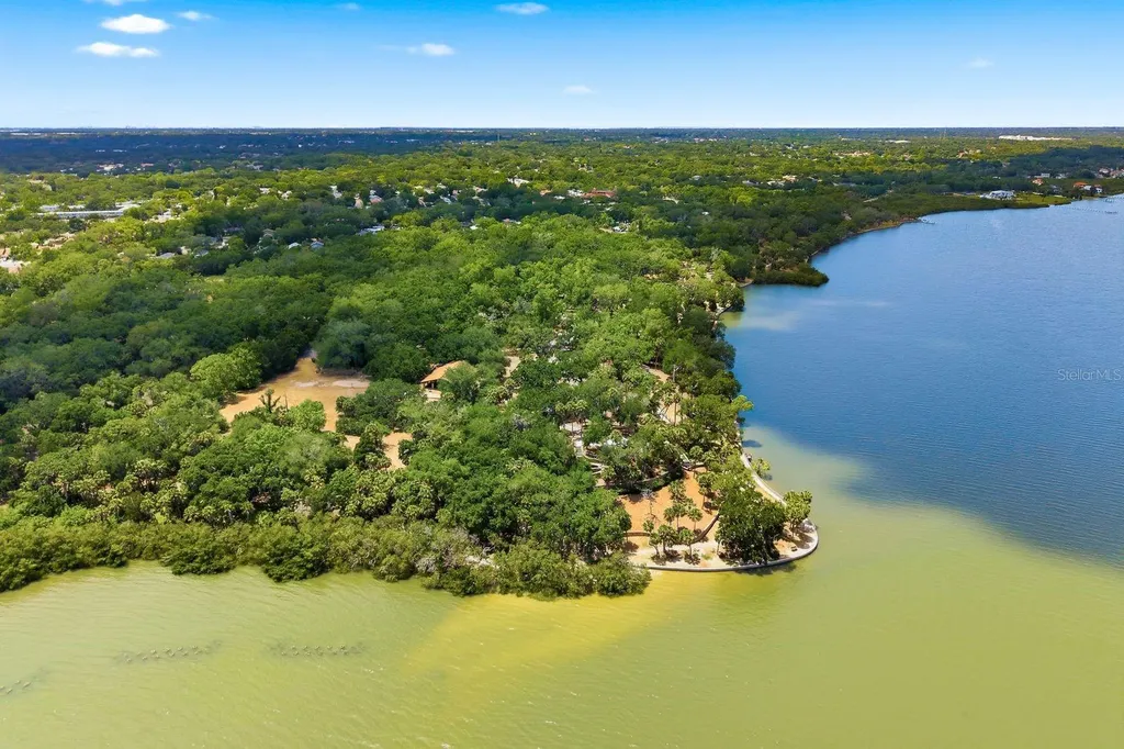 1906 Westley Street Safety Harbor FL 34695