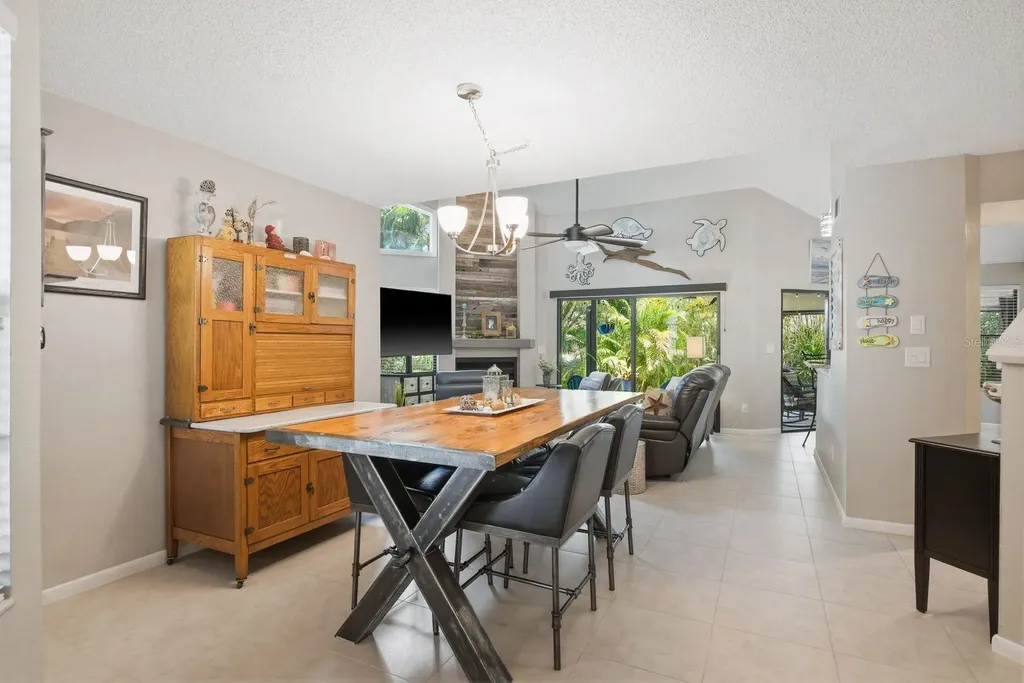 1906 Westley Street Safety Harbor FL 34695