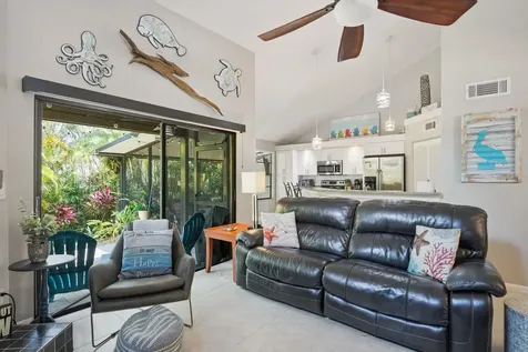 1906 Westley Street Safety Harbor FL 34695