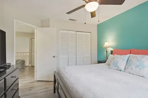 1906 Westley Street Safety Harbor FL 34695