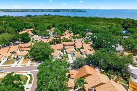 1906 Westley Street Safety Harbor FL 34695