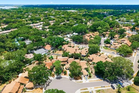 1906 Westley Street Safety Harbor FL 34695