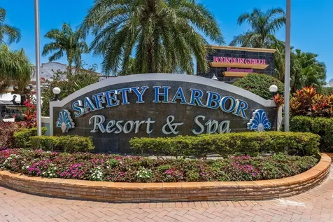 1906 Westley Street Safety Harbor FL 34695