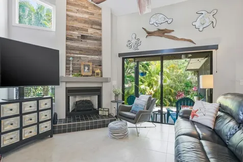 1906 Westley Street Safety Harbor FL 34695