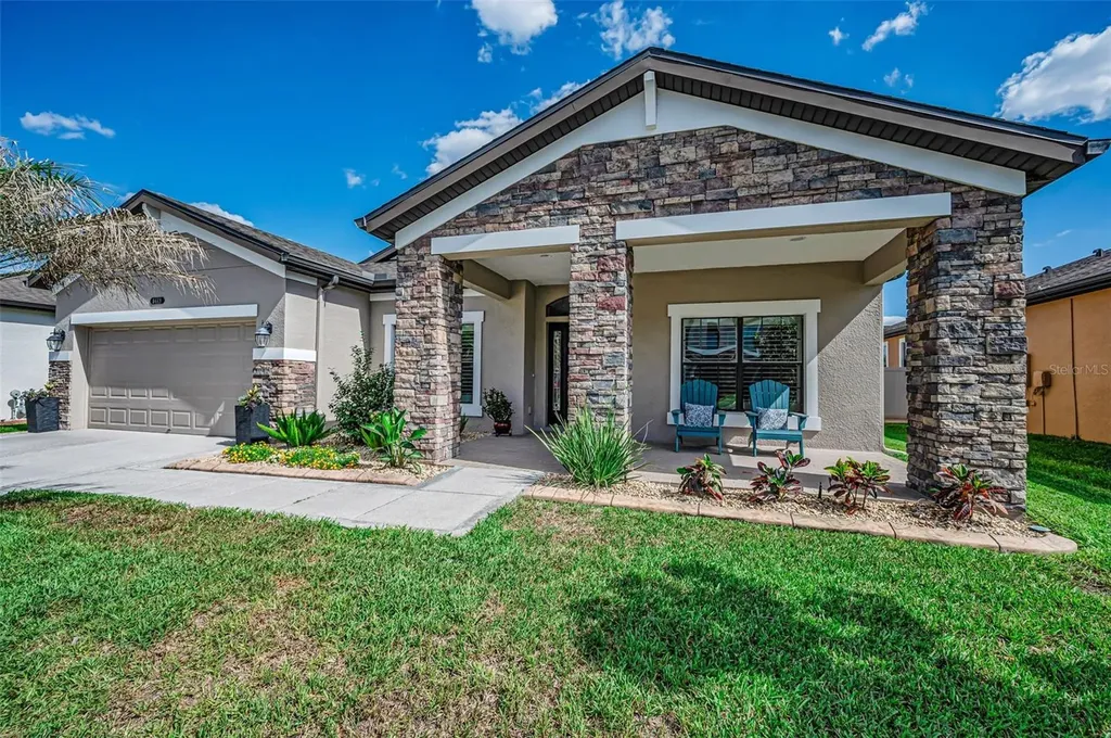 8449 Bluevine Sky Drive Land O Lakes FL 34637