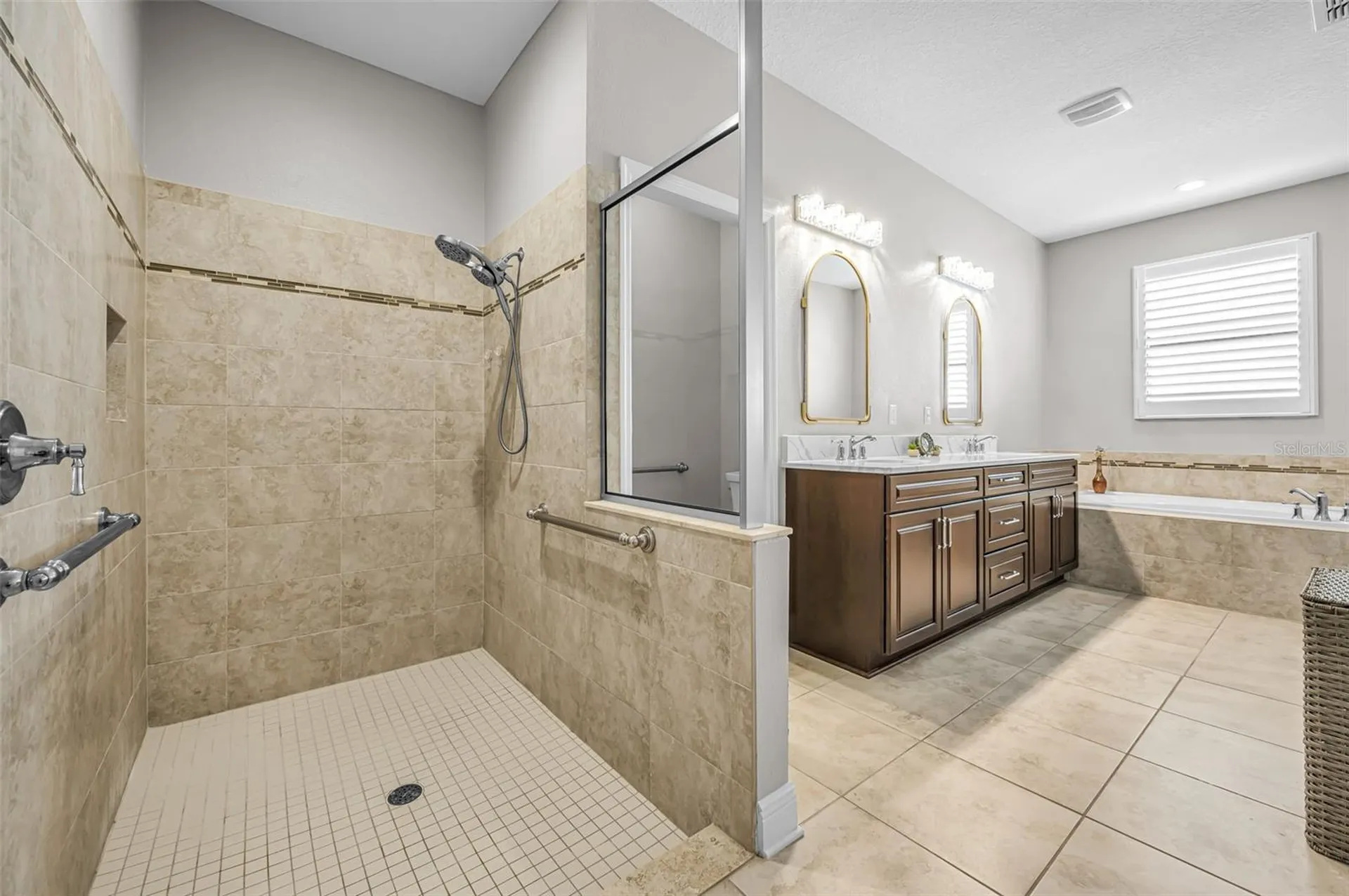 8449 Bluevine Sky Drive Land O Lakes FL 34637