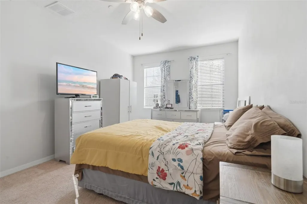 6113 Apollos Corner Way Orlando FL 32829