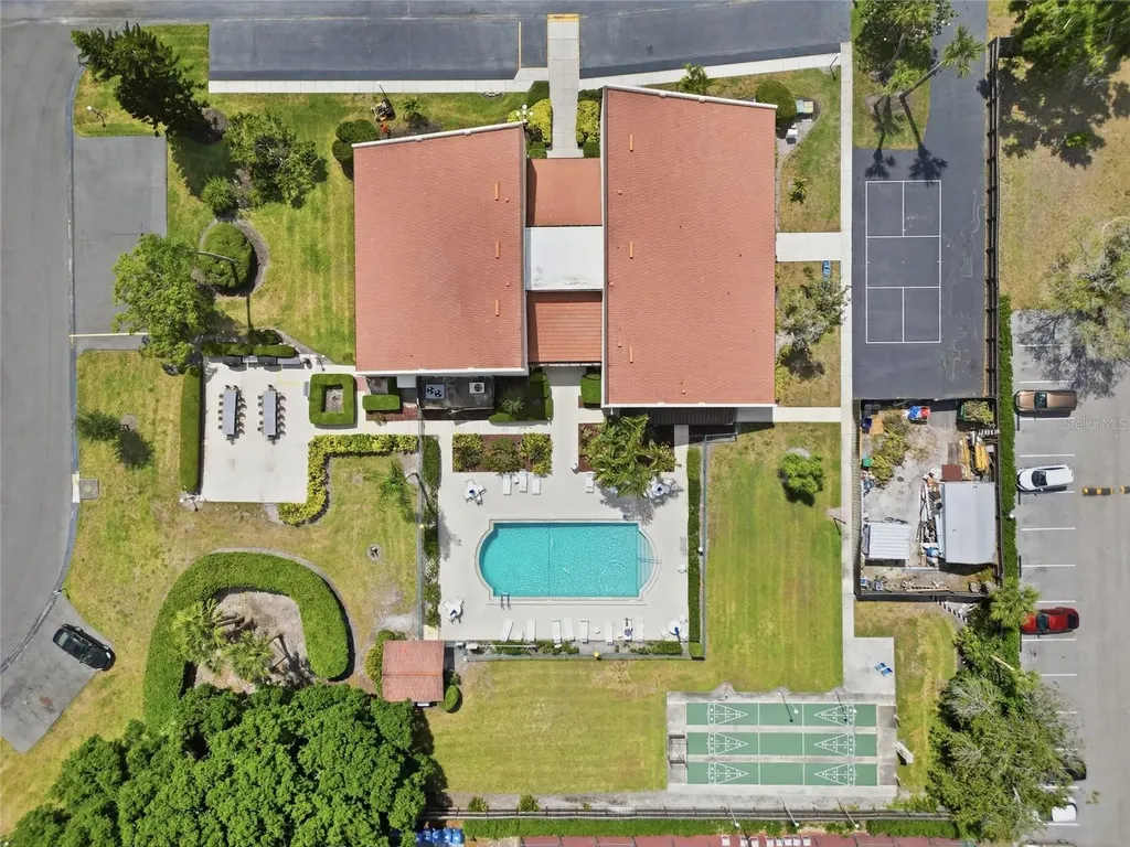 3710 El Poinier Court Sarasota FL 34232