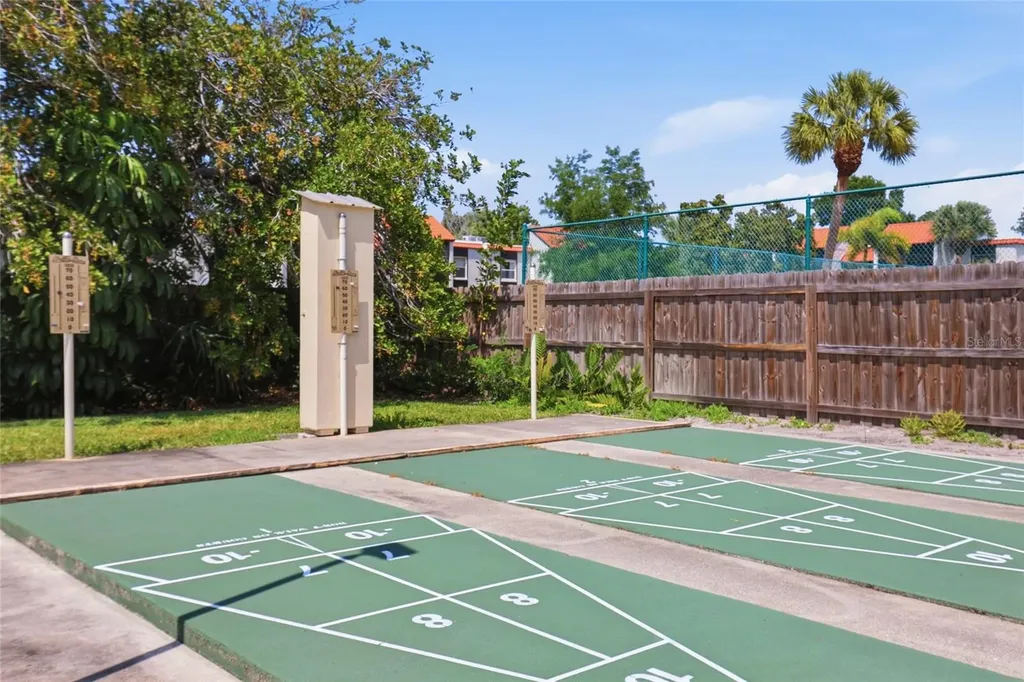 3710 El Poinier Court Sarasota FL 34232