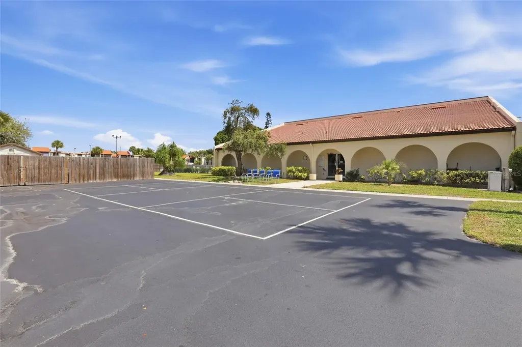 3710 El Poinier Court Sarasota FL 34232