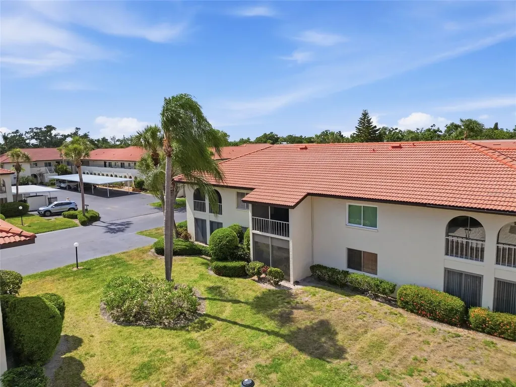 3710 El Poinier Court Sarasota FL 34232
