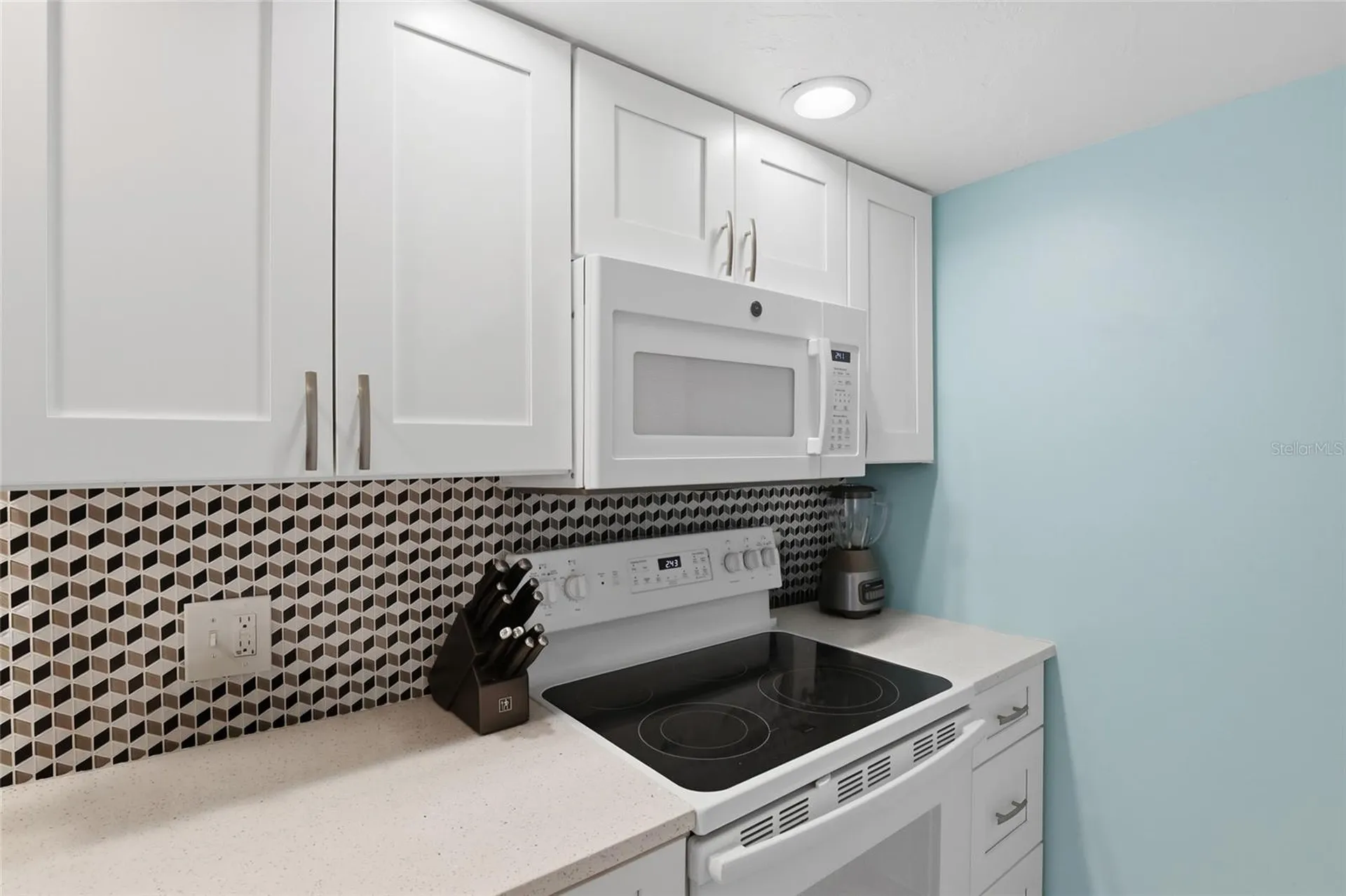 3710 El Poinier Court Sarasota FL 34232