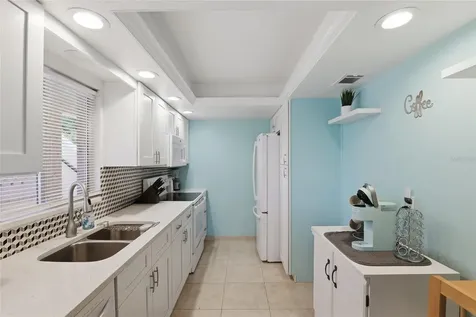 3710 El Poinier Court Sarasota FL 34232