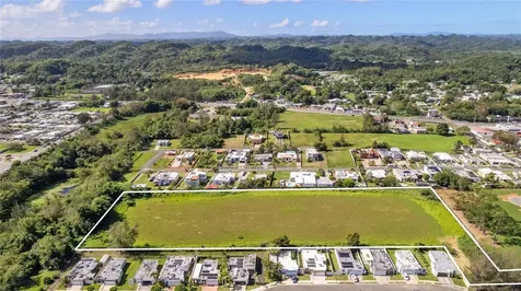 682 Santana Road Arecibo PR 00612
