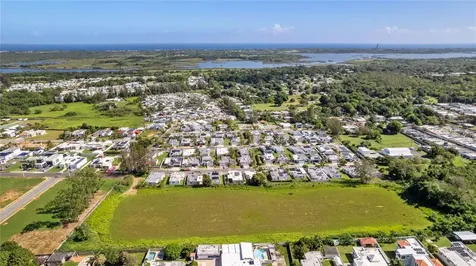 682 Santana Road Arecibo PR 00612