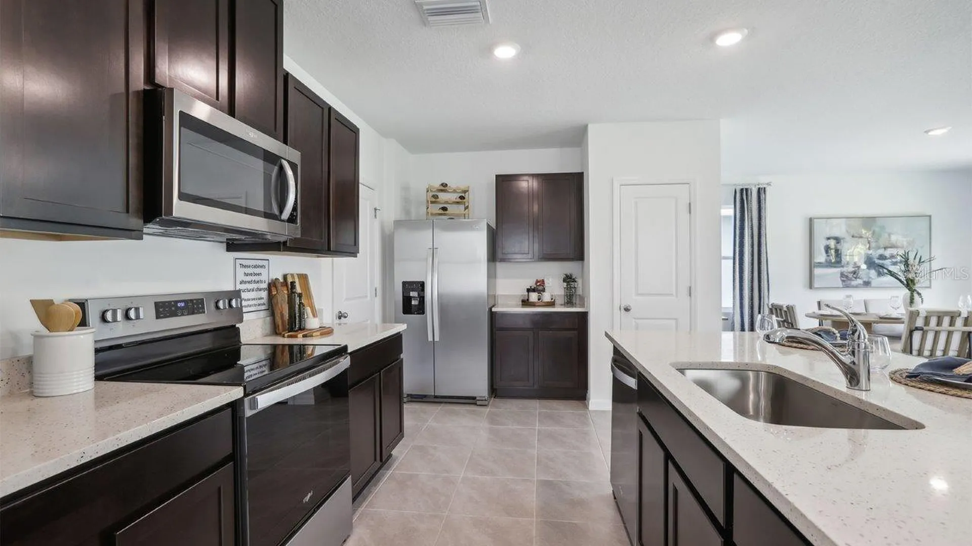 5282 Berry Bay Avenue Wimauma FL 33598