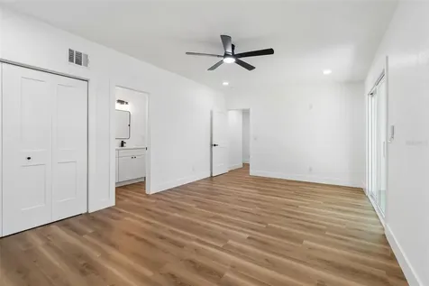 106 E Fern Street Tampa FL 33604