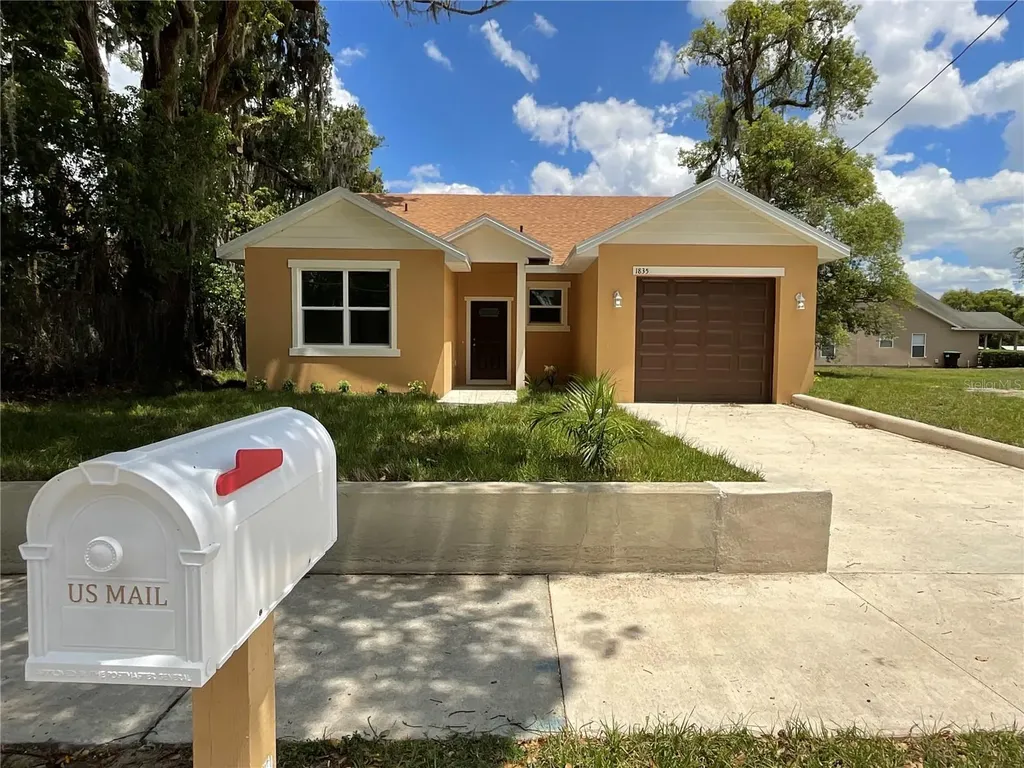 1835 S Rio Grande Avenue Orlando FL 32805
