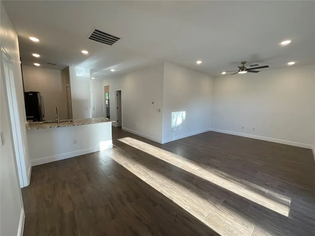 1835 S Rio Grande Avenue Orlando FL 32805