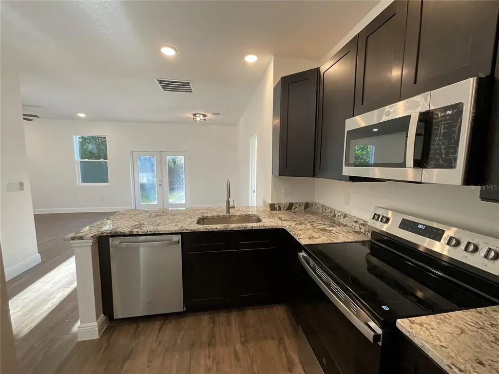 1835 S Rio Grande Avenue Orlando FL 32805