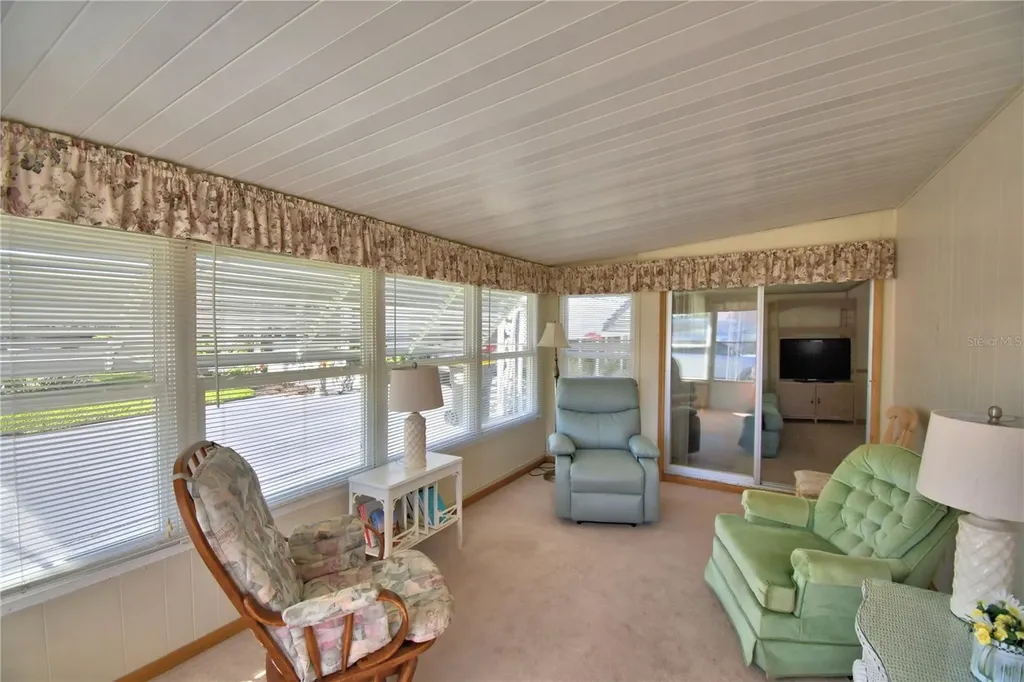 117 Holiday Lane Auburndale FL 33823
