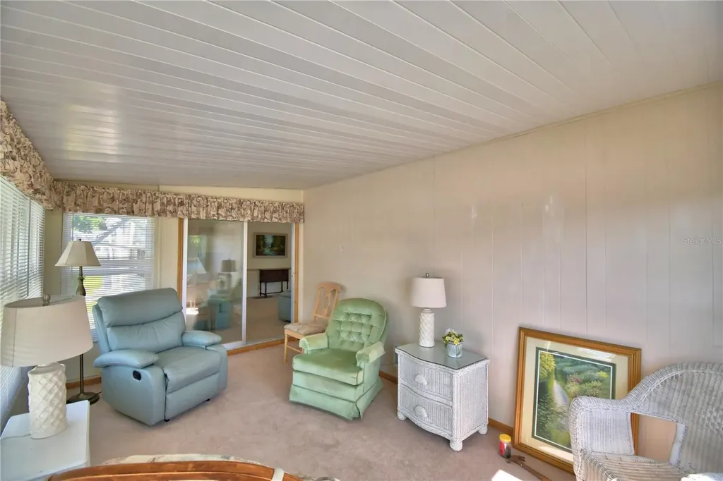 117 Holiday Lane Auburndale FL 33823