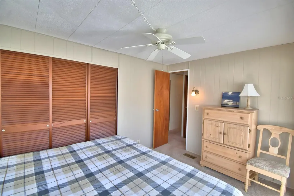 117 Holiday Lane Auburndale FL 33823