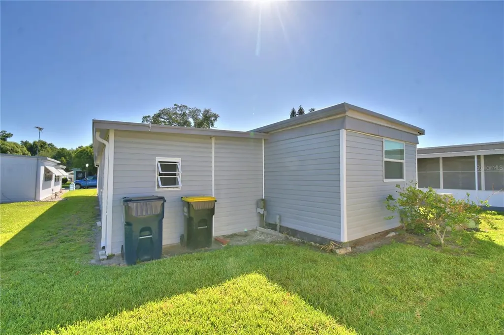 117 Holiday Lane Auburndale FL 33823