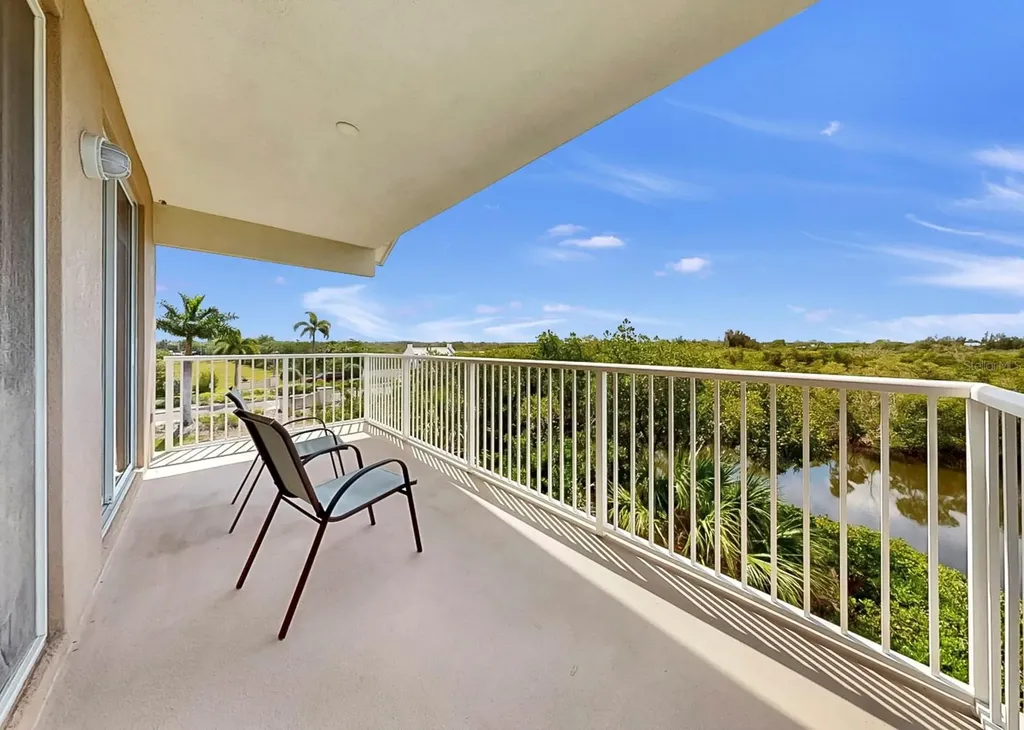 3202 Mangrove Point Drive Ruskin FL 33570