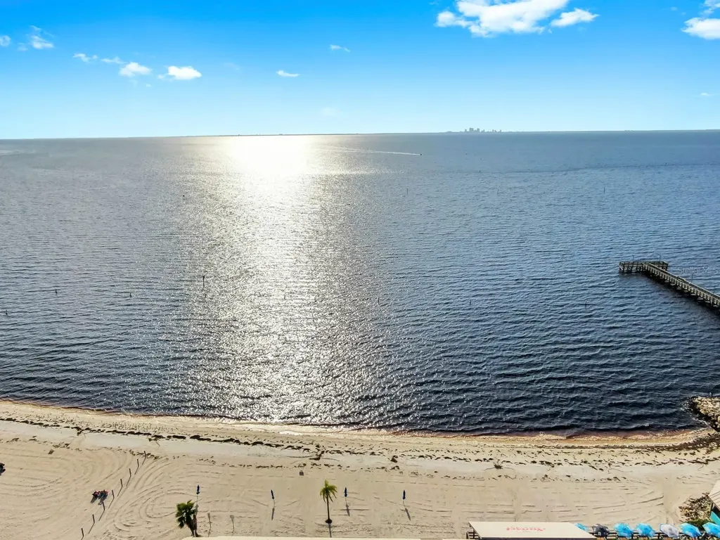 3202 Mangrove Point Drive Ruskin FL 33570