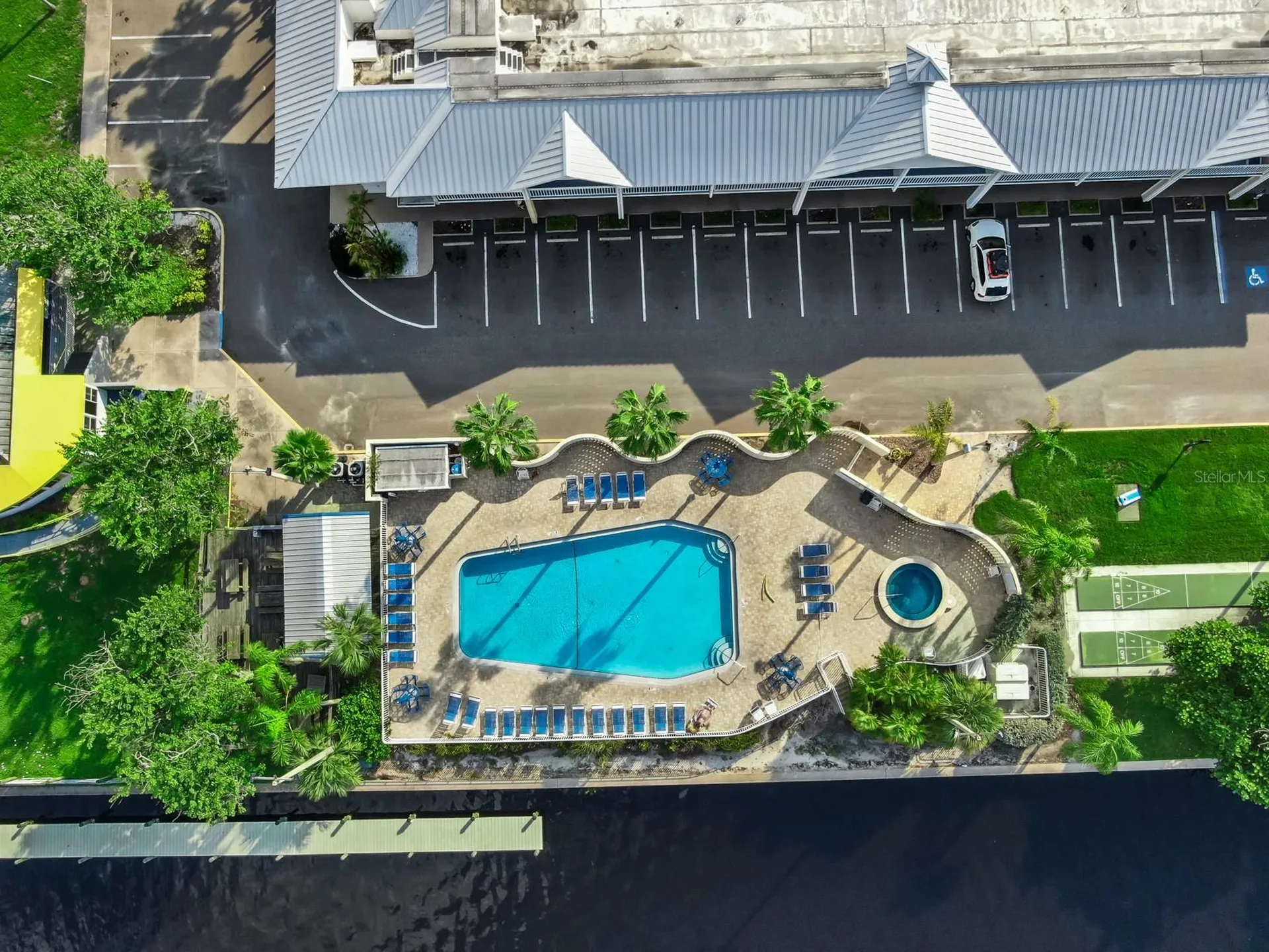 3202 Mangrove Point Drive Ruskin FL 33570
