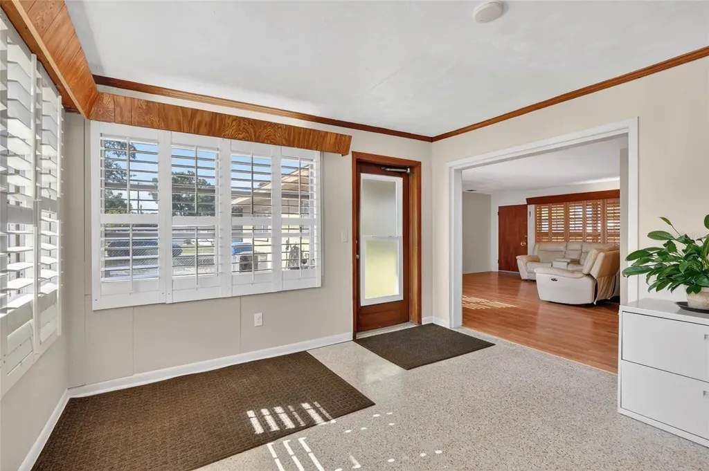 1610 Valencia Drive W Largo FL 33778