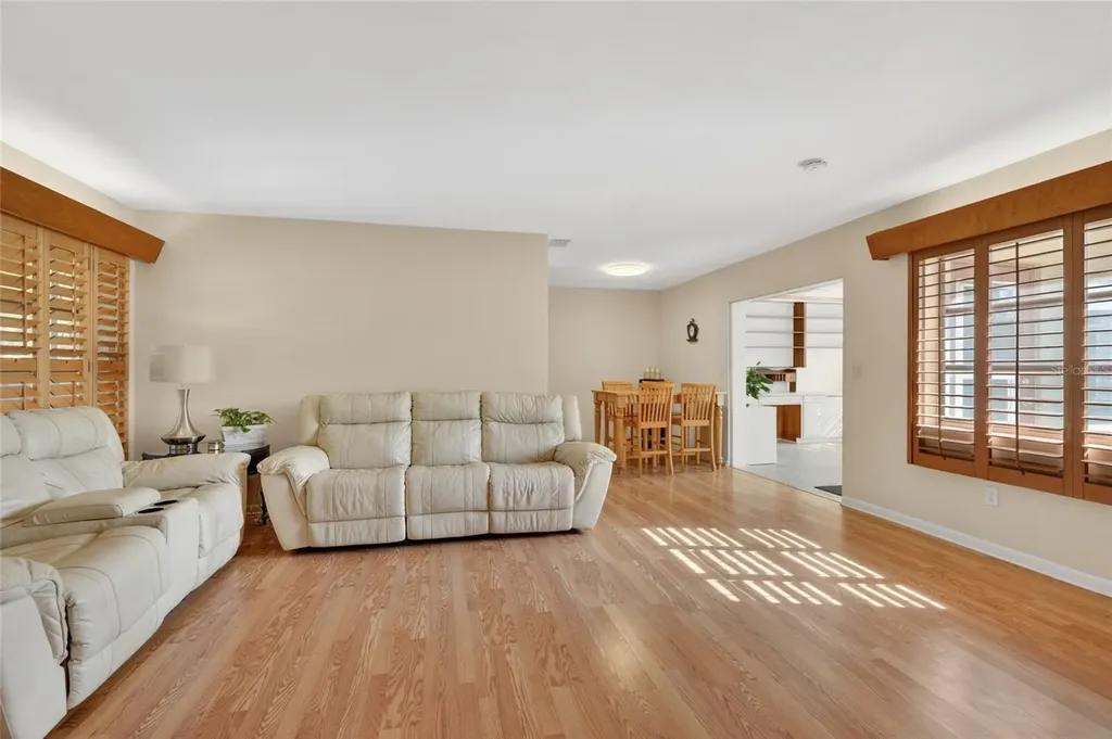 1610 Valencia Drive W Largo FL 33778