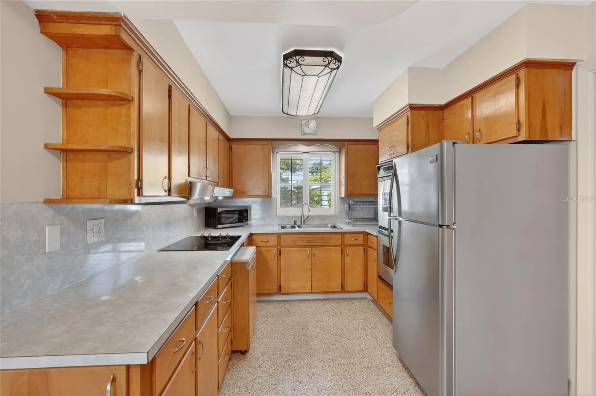 1610 Valencia Drive W Largo FL 33778