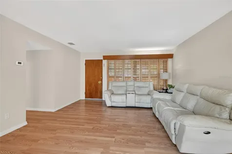1610 Valencia Drive W Largo FL 33778