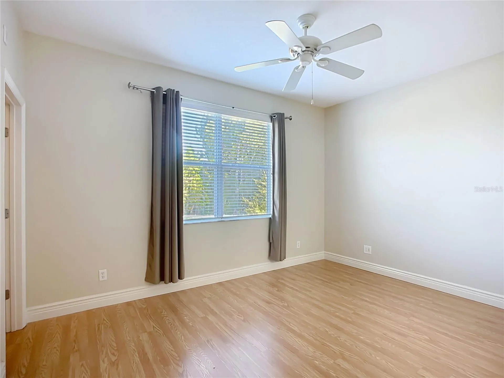 3884 Deberry Drive Sarasota FL 34233