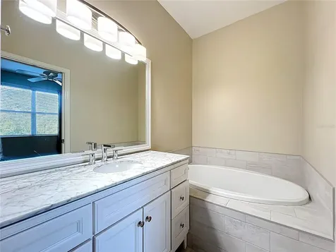 3884 Deberry Drive Sarasota FL 34233