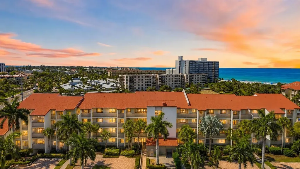 6236 Midnight Pass Road Sarasota FL 34242
